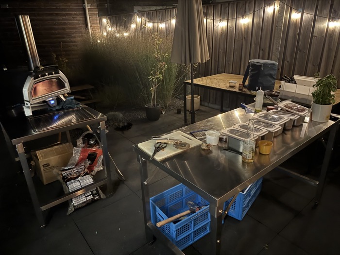 Pizza setup bij iemand thuis